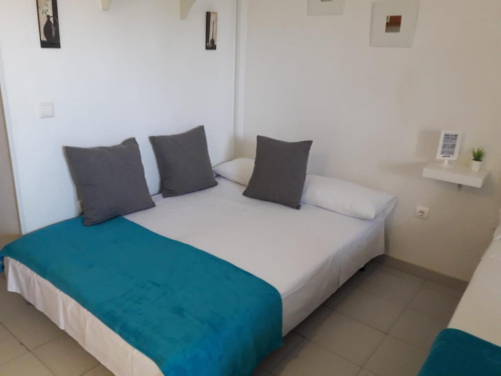Benalbeach Holidays Benalmadena Room photo